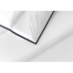 Soho bed linen in Oeko-Tex certified cotton, suitable for all mattress sizes