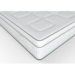 Matelas Mont Blanc pour un sommeil de qualité : 23 cm d'épaisseur et 7 zones de confort adaptées